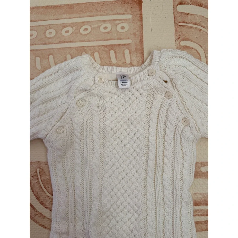 Baby Gap Cream White Cable Knit One Piece Romper 3-6 Months Cotton Bodysuit